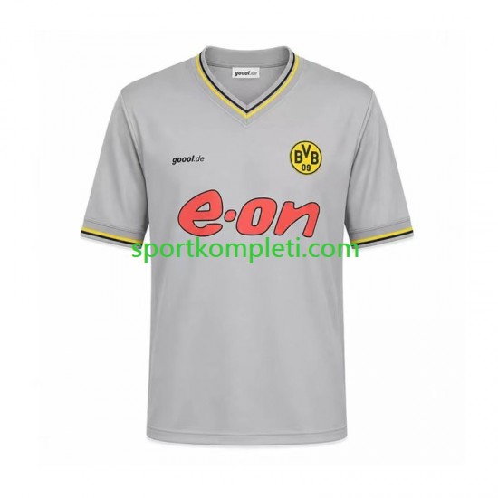 Borussia Dortmund Retro Muškarci Gostujući Nogometni Dres 2002 Kratki Rukavi